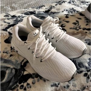 Men’s UnderArmour Sneakers